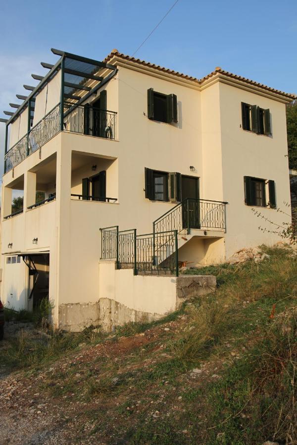 Villa Kiparissia Castle & Sea View Kyparissia Exterior foto